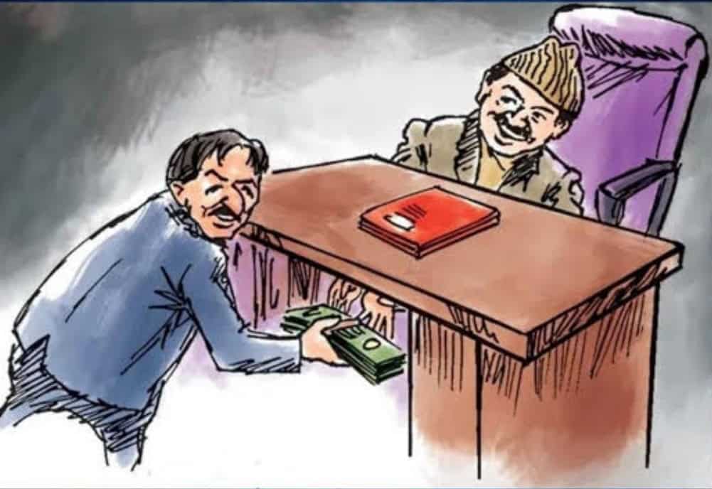 मंत्रालयात लाच स्वीकारताना लिपिक ताब्यात; लाचलुचपत प्रतिबंधक विभागाची कारवाई